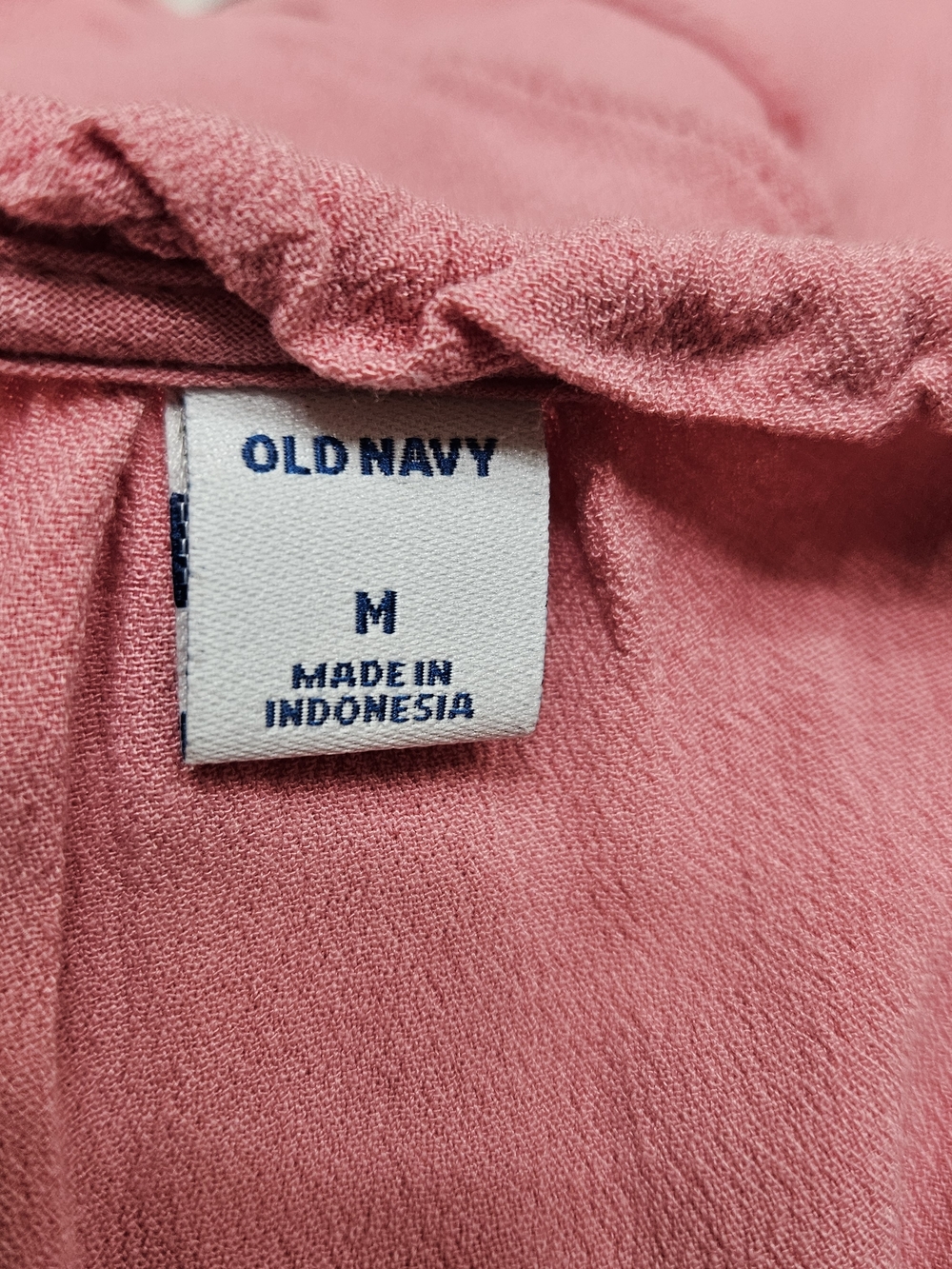 Old Navy Women’s Pink Flutter Sleeve Blouse – Size Medium - Picture 11 of 11